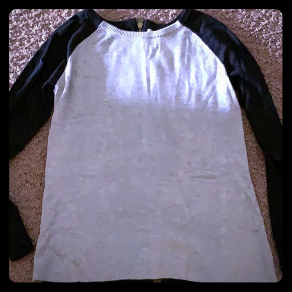 Joan Vass Sweaters - Women’s light weight sweater